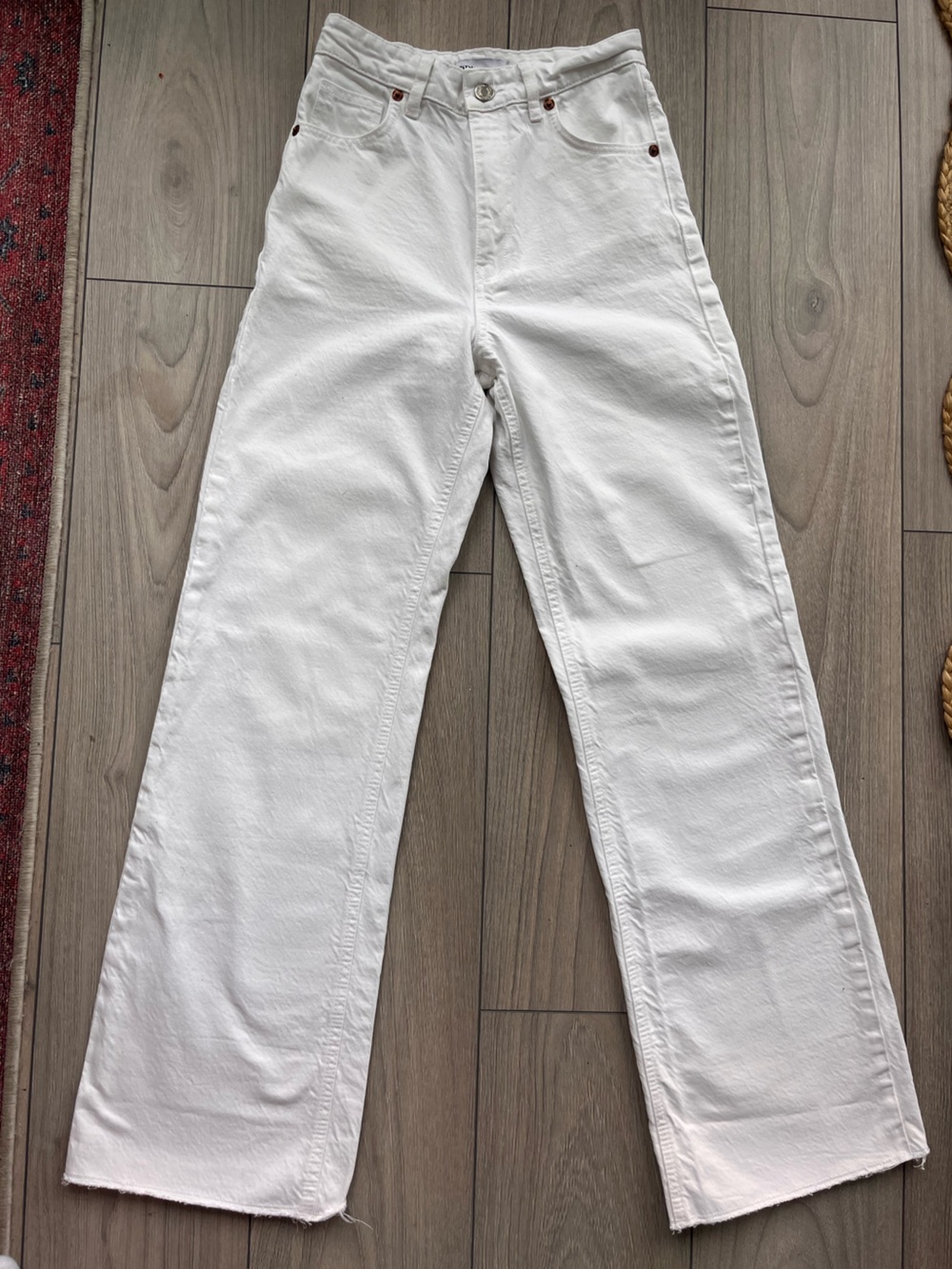 Zara White Flare Wide-Leg Jeans